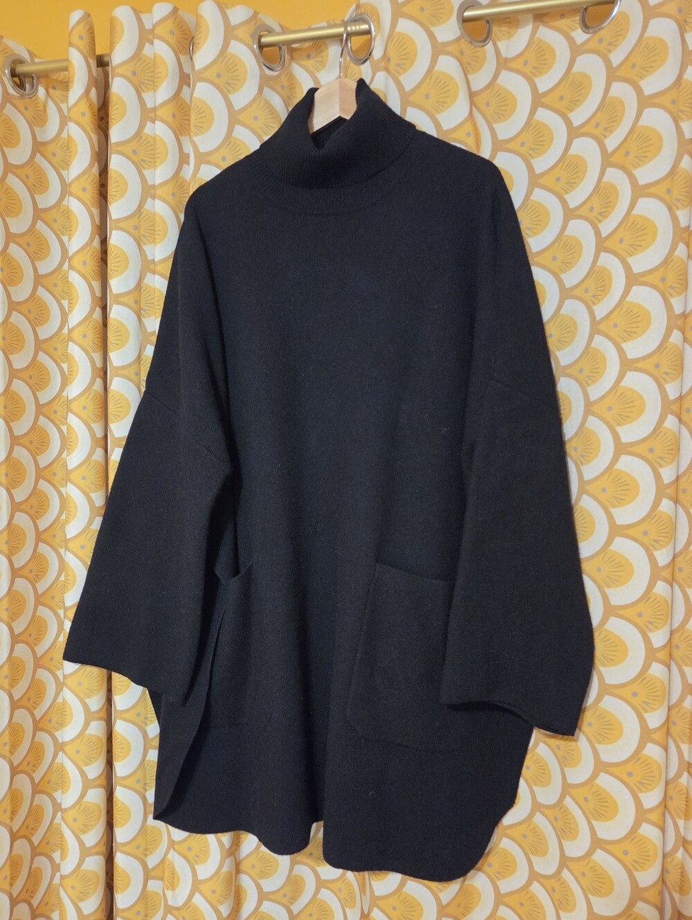 NWOT Anthroplogie Pilcro Oversized Pocket Turtleneck Poncho